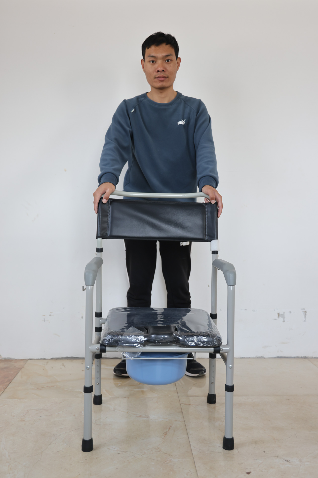 老人孕妇加固碳钢ABS双面座便椅