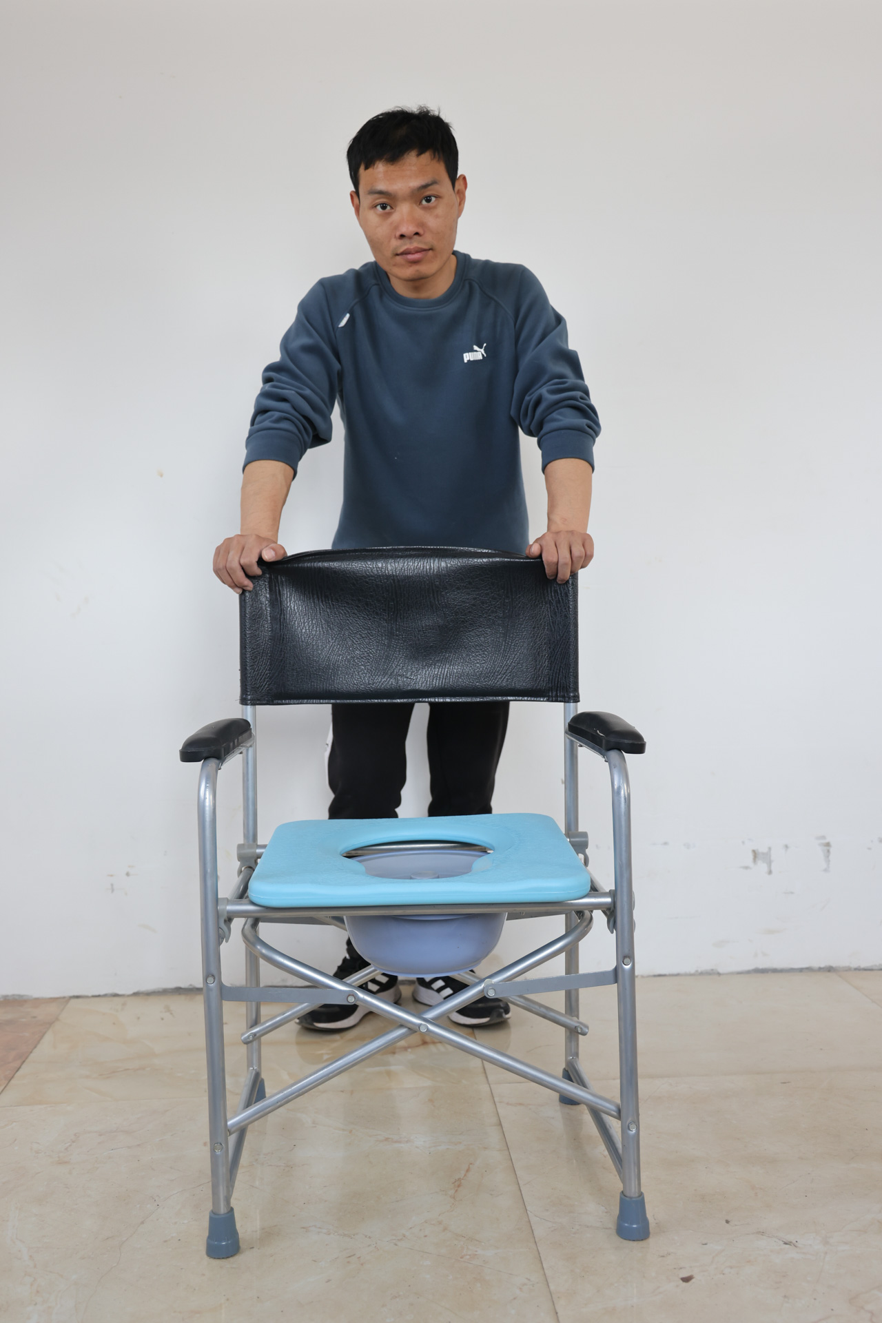老人孕妇加固碳钢ABS双面座便椅