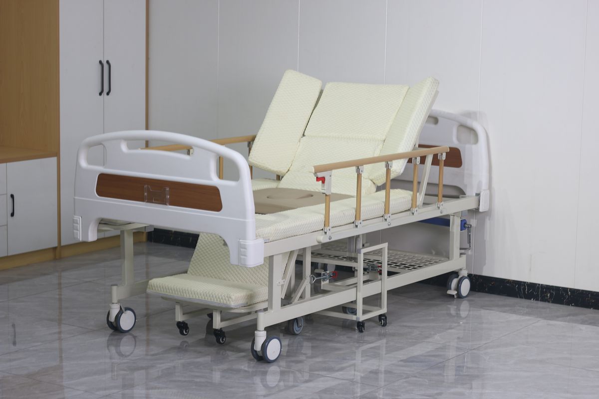 wheelchairnursing-bed-IMG_2613.JPG