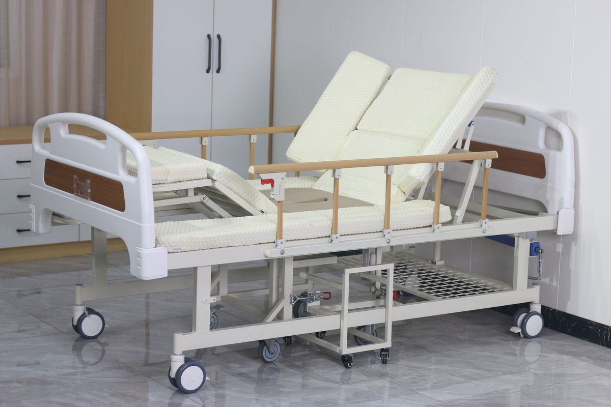 wheelchairnursing-bed-IMG_2617.JPG
