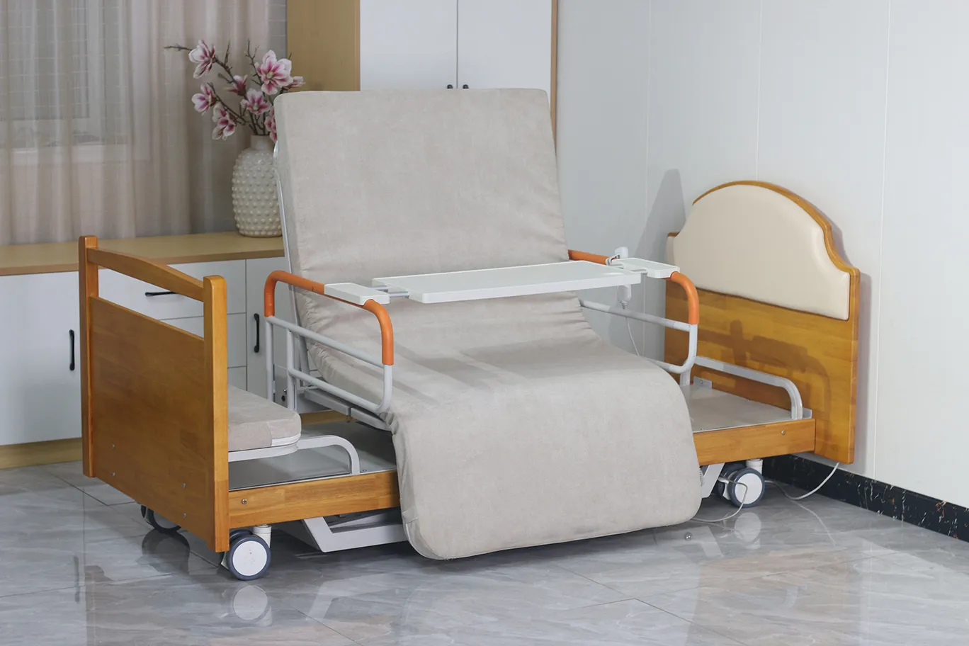 从入门到高端：电动护理床一张多少钱？